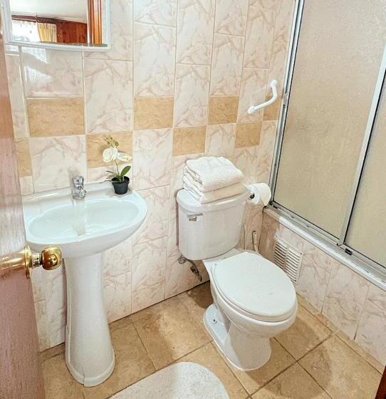 پانسیون Hostal Feliza