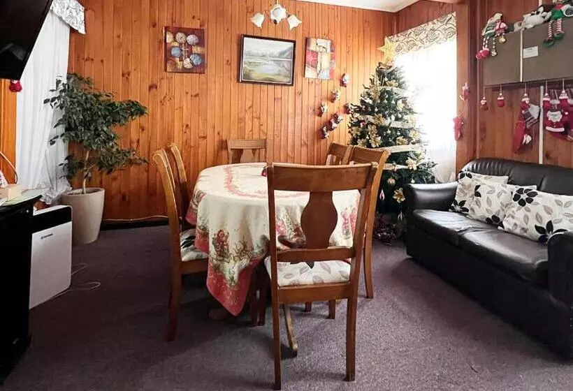 ペンション Hostal Feliza