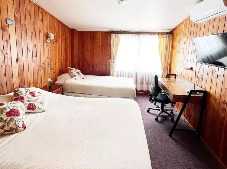 ペンション Hostal Feliza