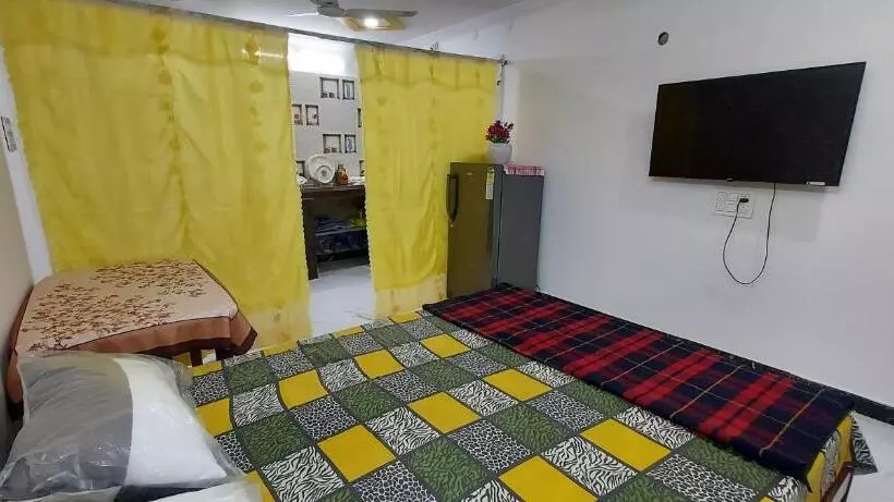 ペンション The Same Guest House