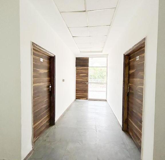 Roomshala 154 Hotel Atharv