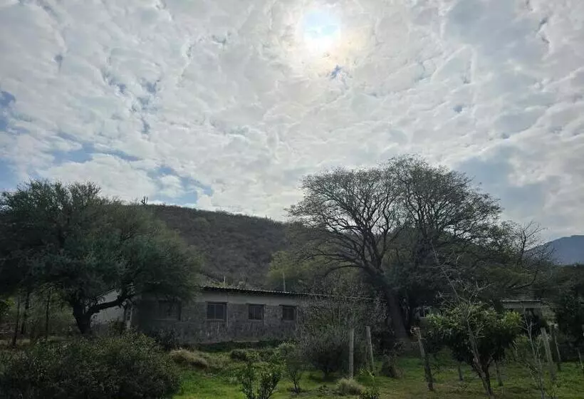 Retkeilymaja Pomancillo Ecolodge