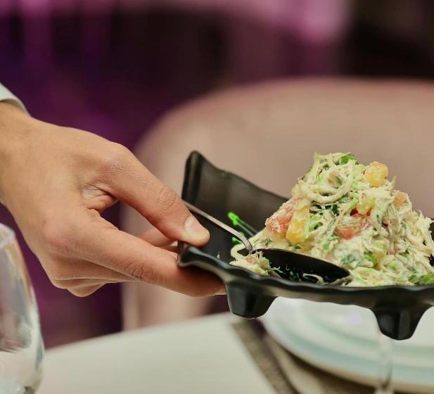 호텔 Continental New