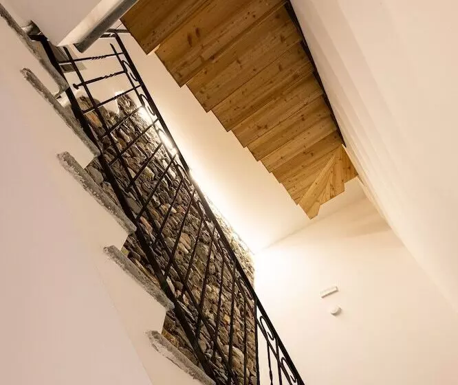 Hotelli La Svolta Foresteria