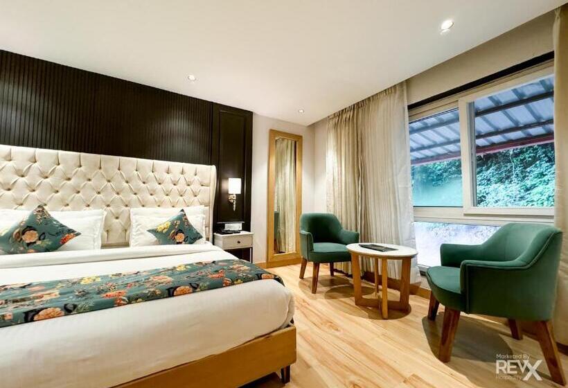 Отель Rockland Residency