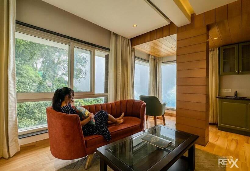 Отель Rockland Residency