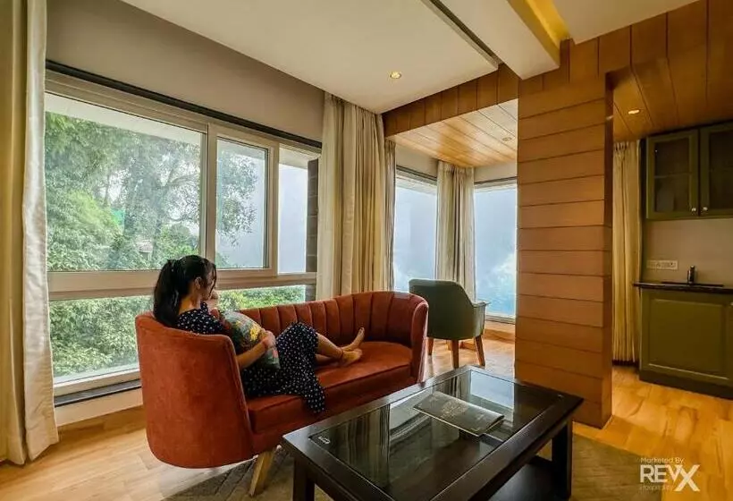 هتل Rockland Residency