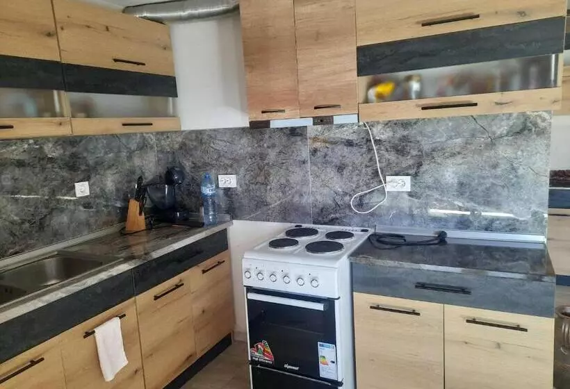 Majatalo къща за гости люляк