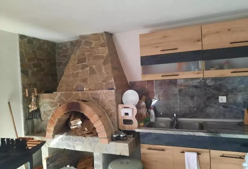 Majatalo къща за гости люляк