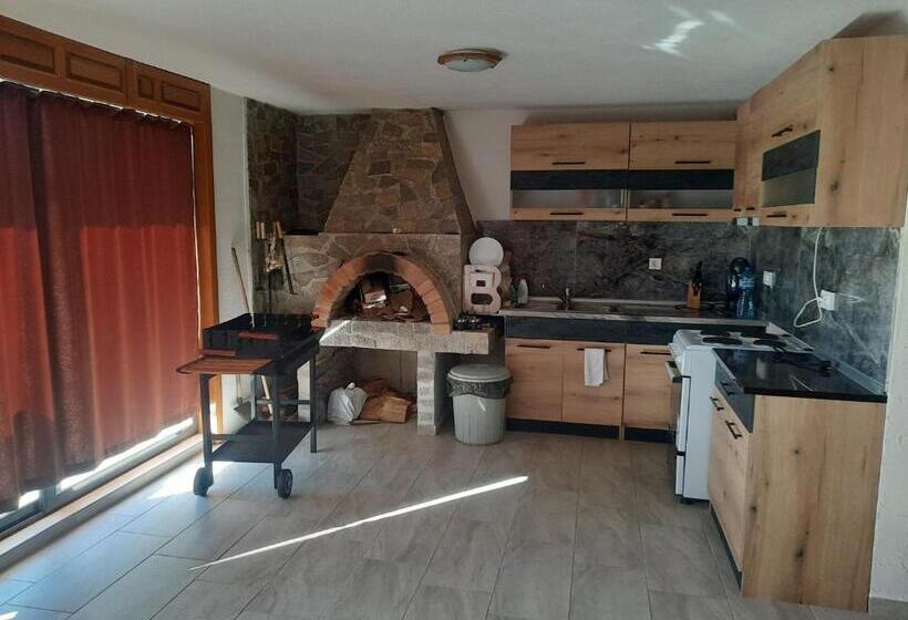 膳宿费 къща за гости люляк