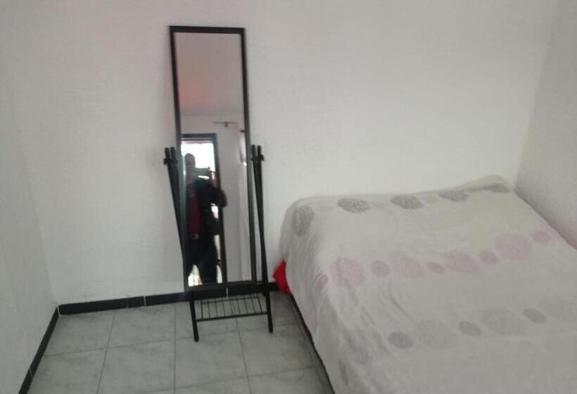 پانسیون Casa Hotel Calle 100