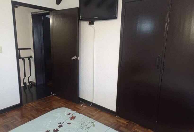 پانسیون Casa Hotel Calle 100