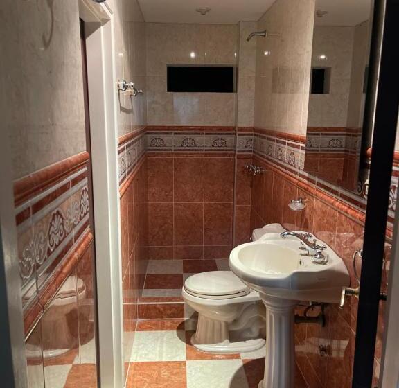 پانسیون Hostal La Noelia