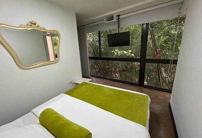 پانسیون Room In Bb   Suite Presidencial En Hotel Proximo Al Aeropuerto