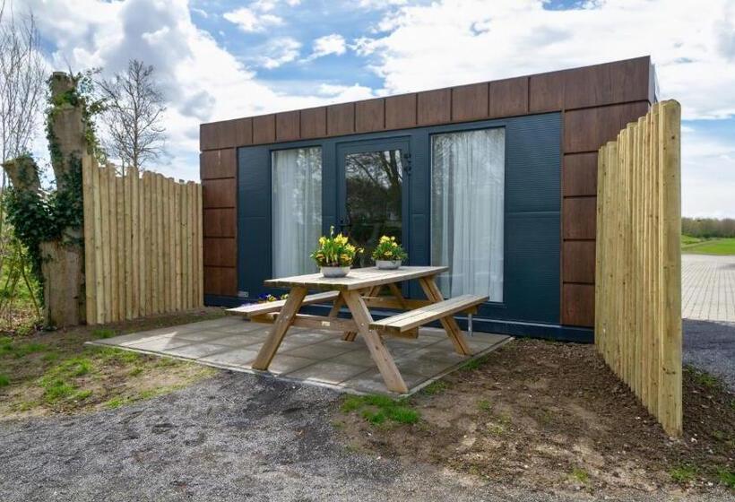 B&b/tiny House Bij Zee