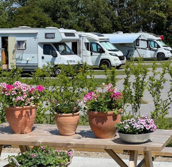 B&b/tiny House Bij Zee