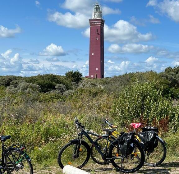 B&b/tiny House Bij Zee