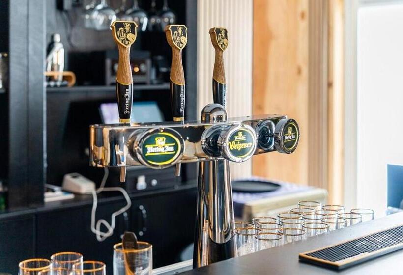 B&b/tiny House Bij Zee