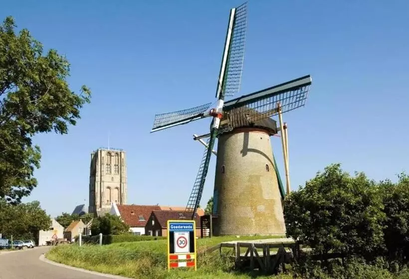 B&b/tiny House Bij Zee