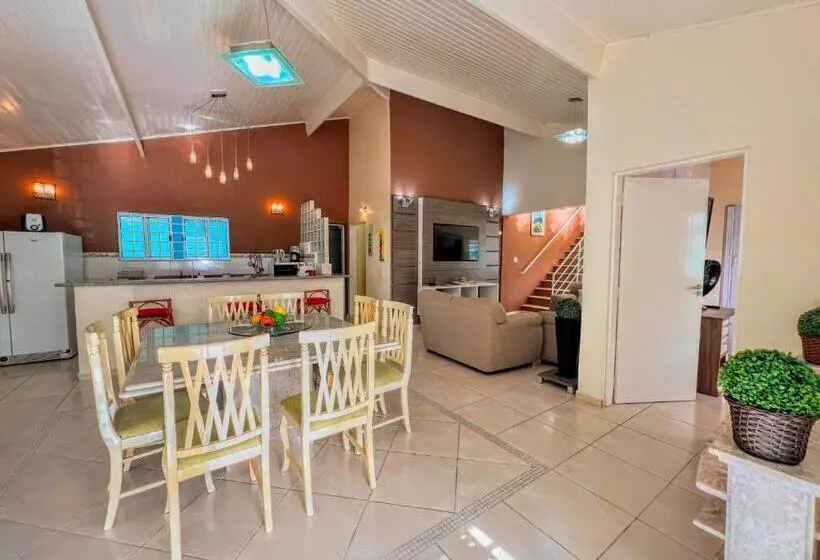 Aamiaismajoitus (B&B) Mansão Azul