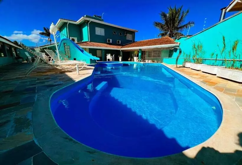 Aamiaismajoitus (B&B) Mansão Azul