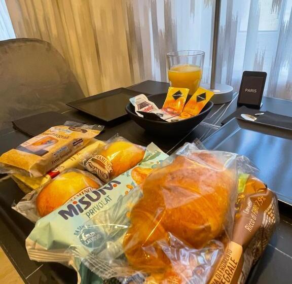 تختخواب و صبحانه Ro&ro Napoli Luxury Rooms