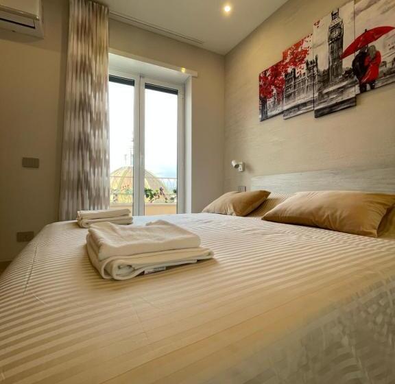تختخواب و صبحانه Ro&ro Napoli Luxury Rooms
