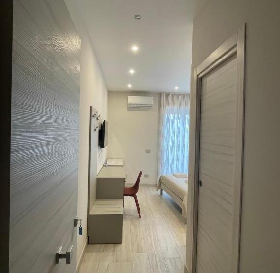 تختخواب و صبحانه Ro&ro Napoli Luxury Rooms