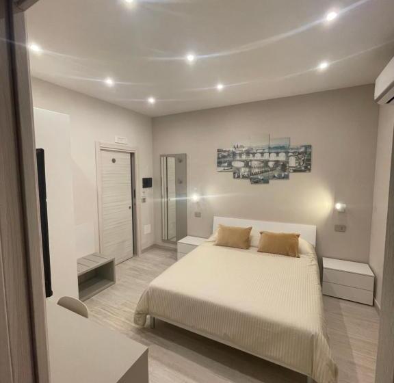 تختخواب و صبحانه Ro&ro Napoli Luxury Rooms