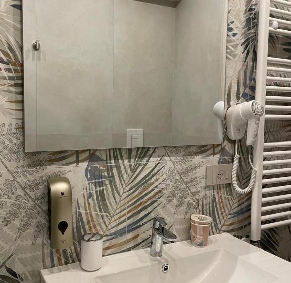 تختخواب و صبحانه Ro&ro Napoli Luxury Rooms