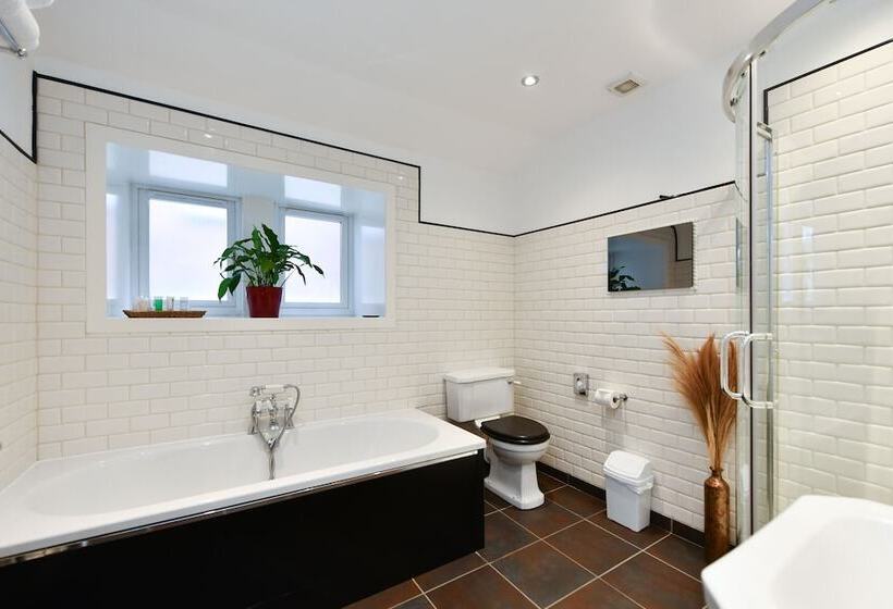 The Townhouse Ayr   Luxury B&b   Adults Only