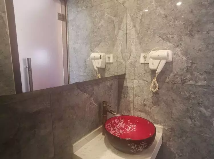 هتل Beijing Huiqing Garden Bussiness