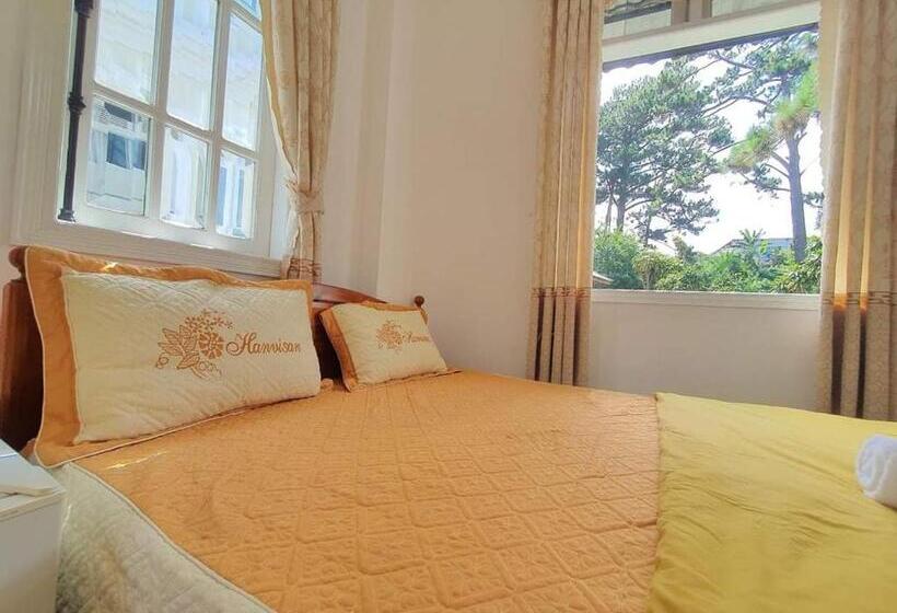 Conico Luxury Hotel Dalat