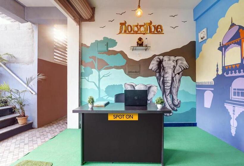 호텔 O Hitha Lodge & Rooms