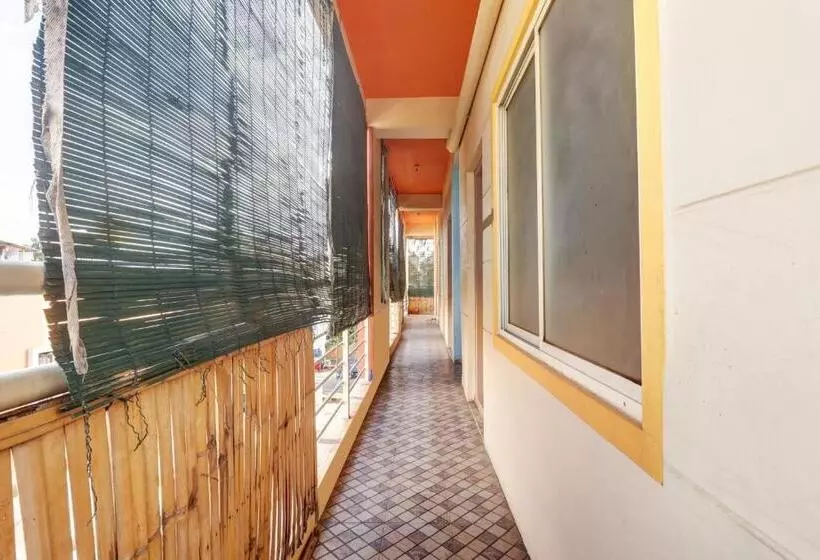 ホテル O Hitha Lodge & Rooms
