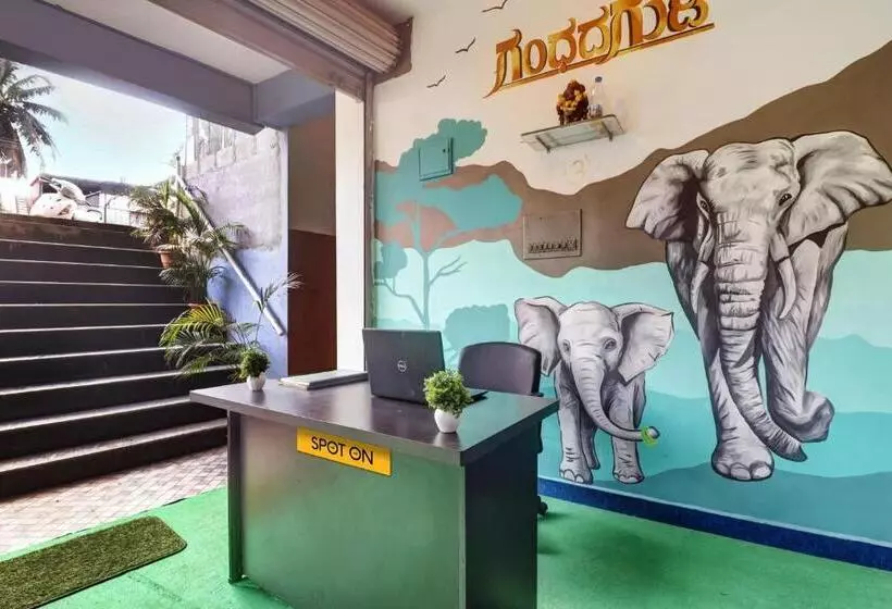 ホテル O Hitha Lodge & Rooms