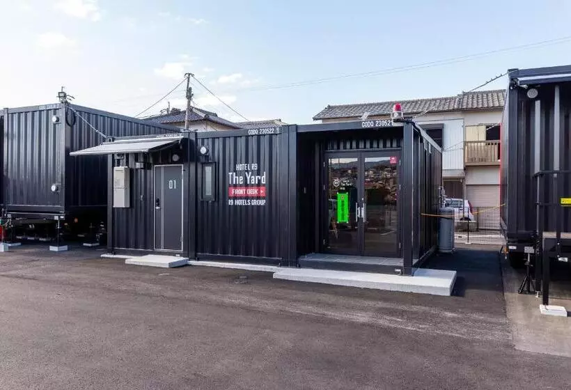 Hotelli R9 The Yard Nakama