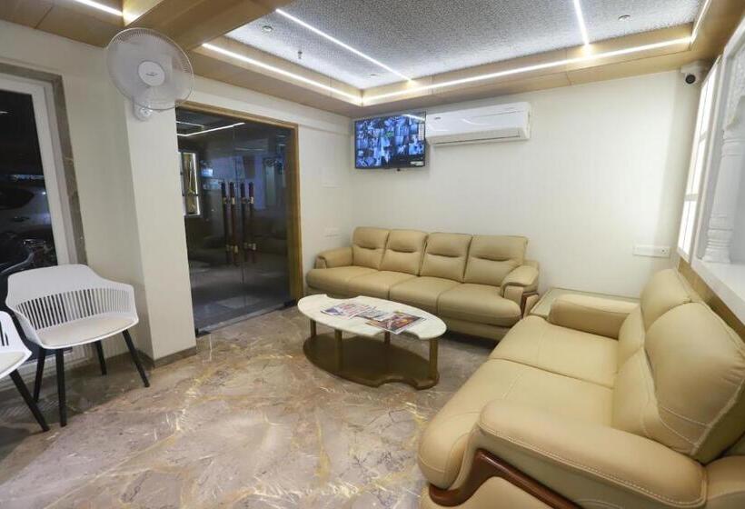 Hotel Riddhi Executive Latur