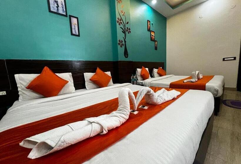 בית מלון כפרי Rk Residency