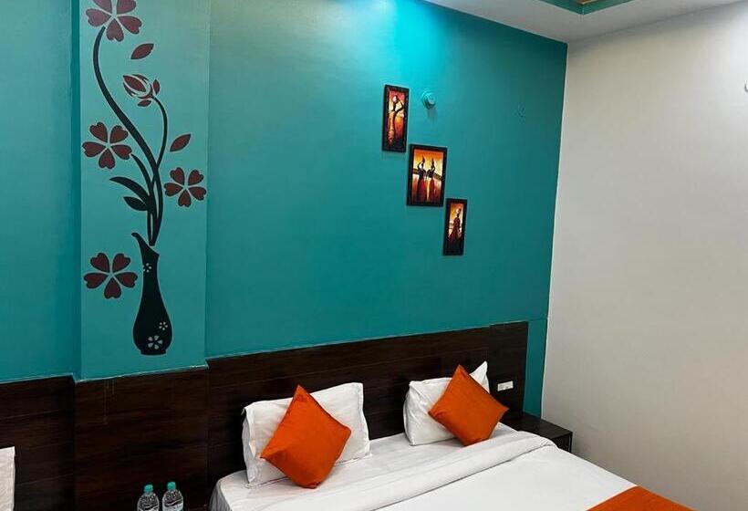 בית מלון כפרי Rk Residency