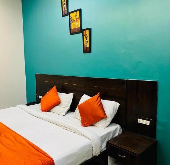 בית מלון כפרי Rk Residency