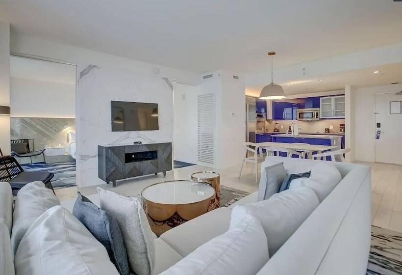 The Marriott W Fort Lauderdale Suite 1907