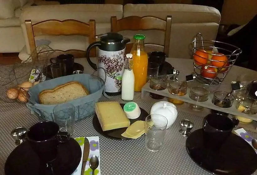 Aamiaismajoitus (B&B) La Bergerie Du Bois Joannin 1497 Route Des Fleuriats