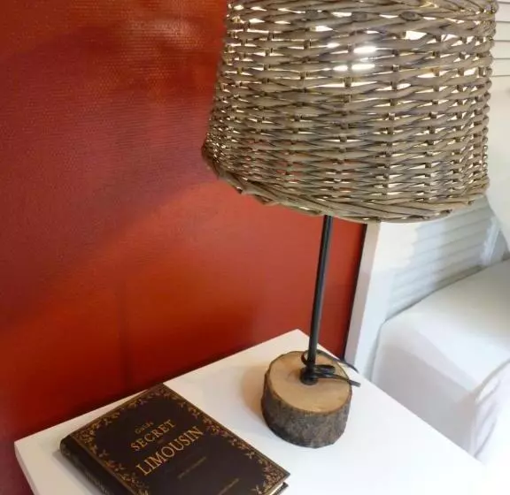 ベッドアンドブレックファースト La Vieille Maison De Pensol