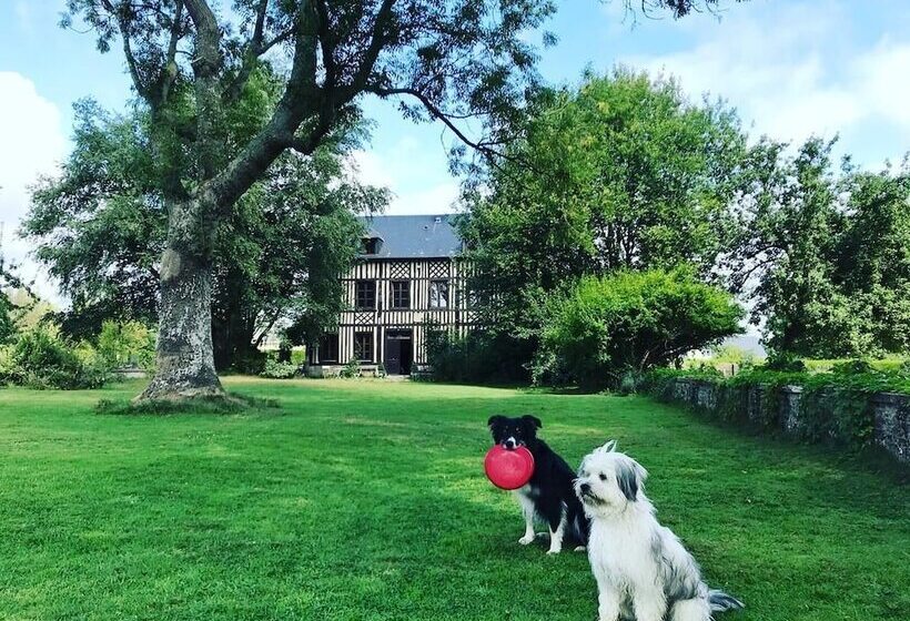 צימר Le Petit Manoir De La Vernelle