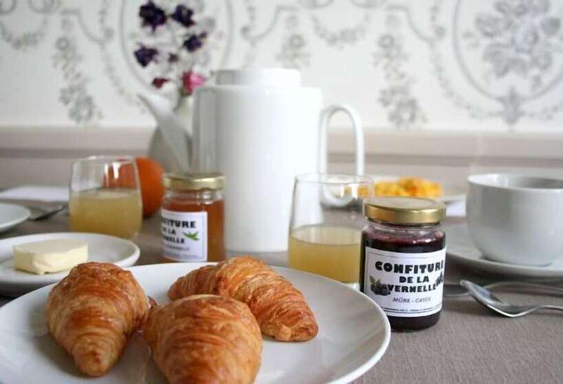 צימר Le Petit Manoir De La Vernelle