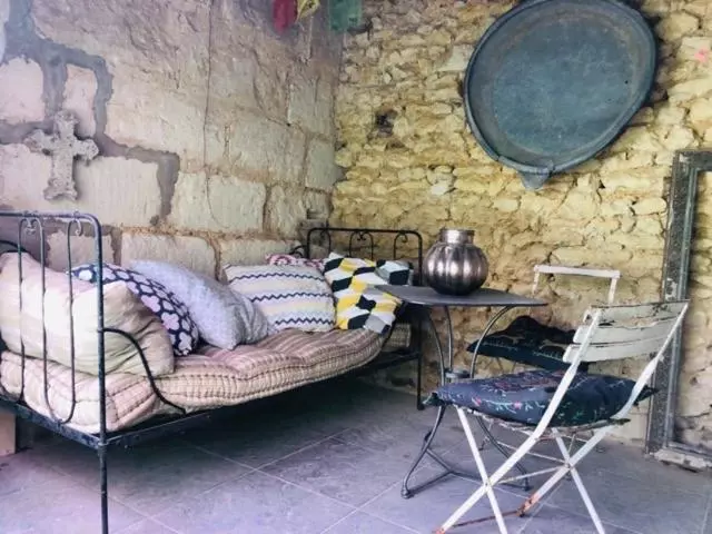 ベッドアンドブレックファースト Maison D'hôtes Les Volets Verts Et Sa Brocante