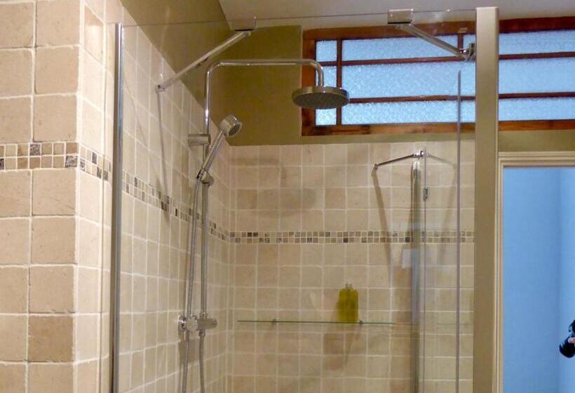 مبيت وإفطار Sainte Hélène Chambres D Hôtes & Appartement