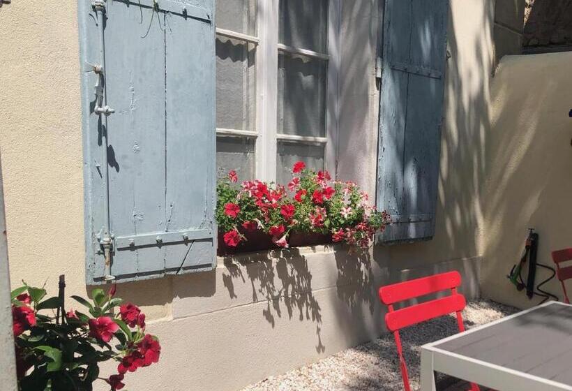 مبيت وإفطار Sainte Hélène Chambres D Hôtes & Appartement