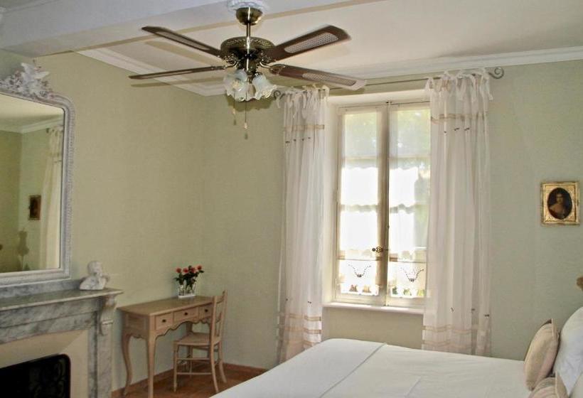 مبيت وإفطار Sainte Hélène Chambres D Hôtes & Appartement